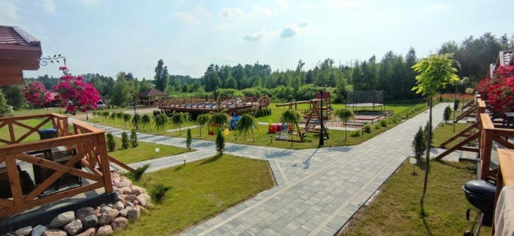 Zielona Dolina - Kompleks Dla Rodzin Z Dziecmi Міколайкі Екстер'єр фото