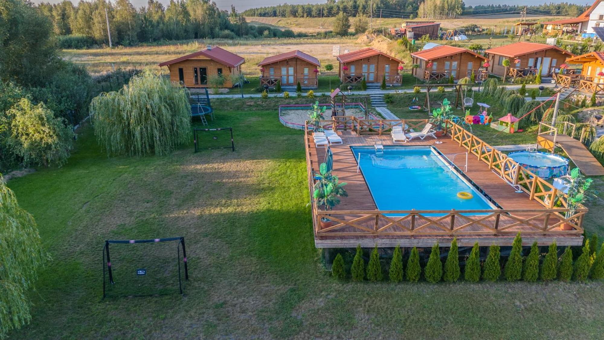 Zielona Dolina - Kompleks Dla Rodzin Z Dziecmi Міколайкі Екстер'єр фото