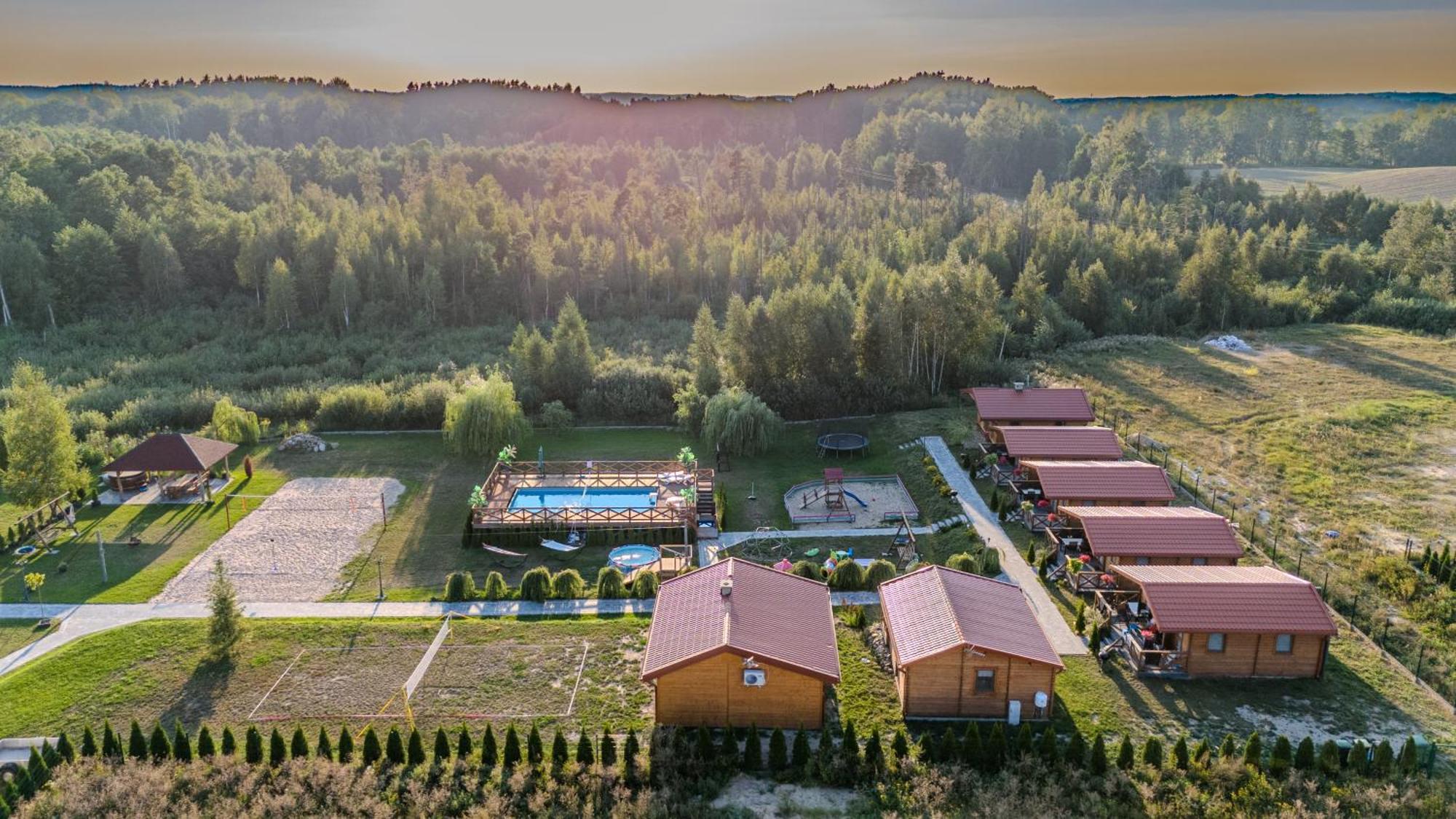 Zielona Dolina - Kompleks Dla Rodzin Z Dziecmi Міколайкі Екстер'єр фото